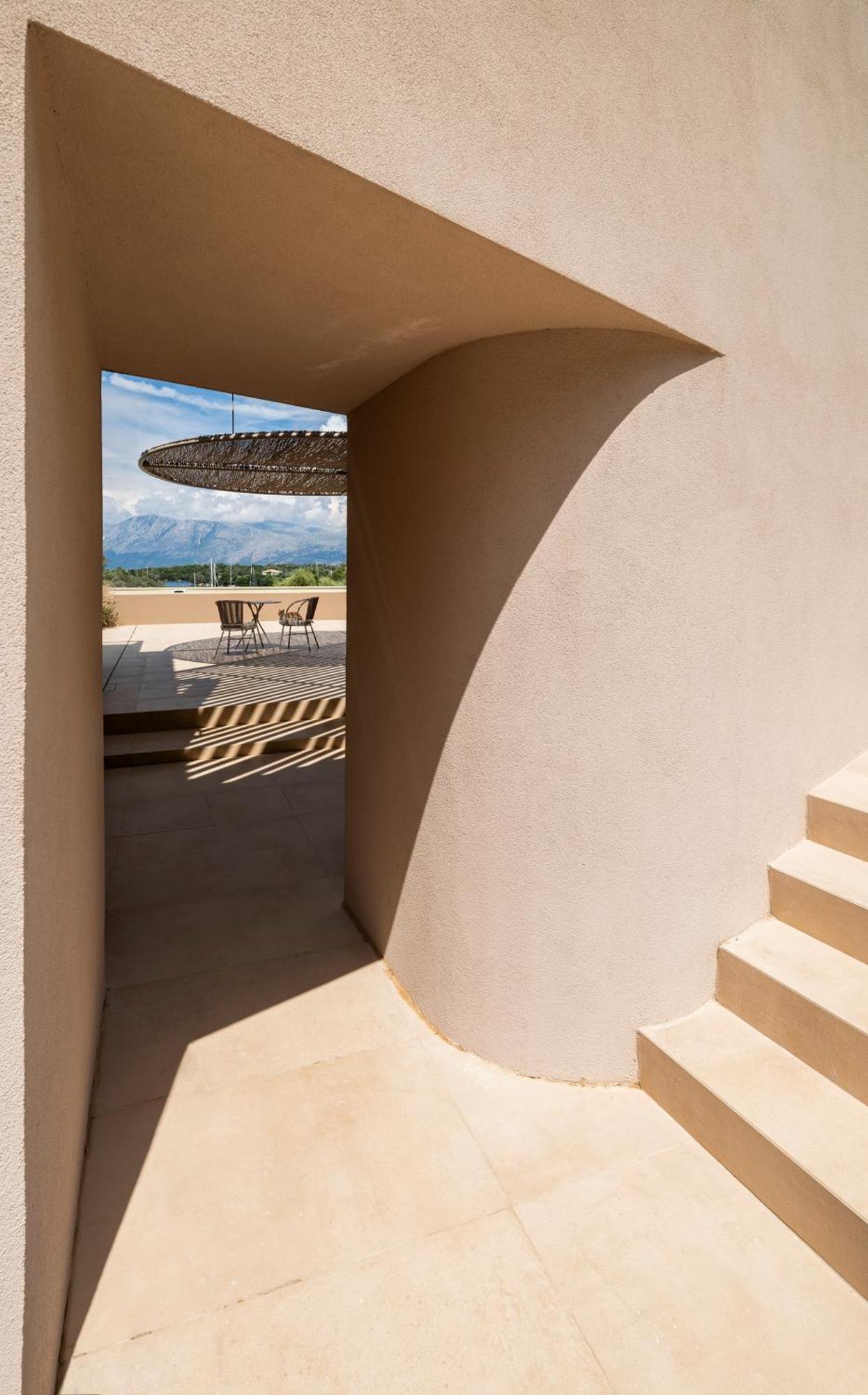 Amphitheatro Boutique Hotel Katomerion Exterior photo