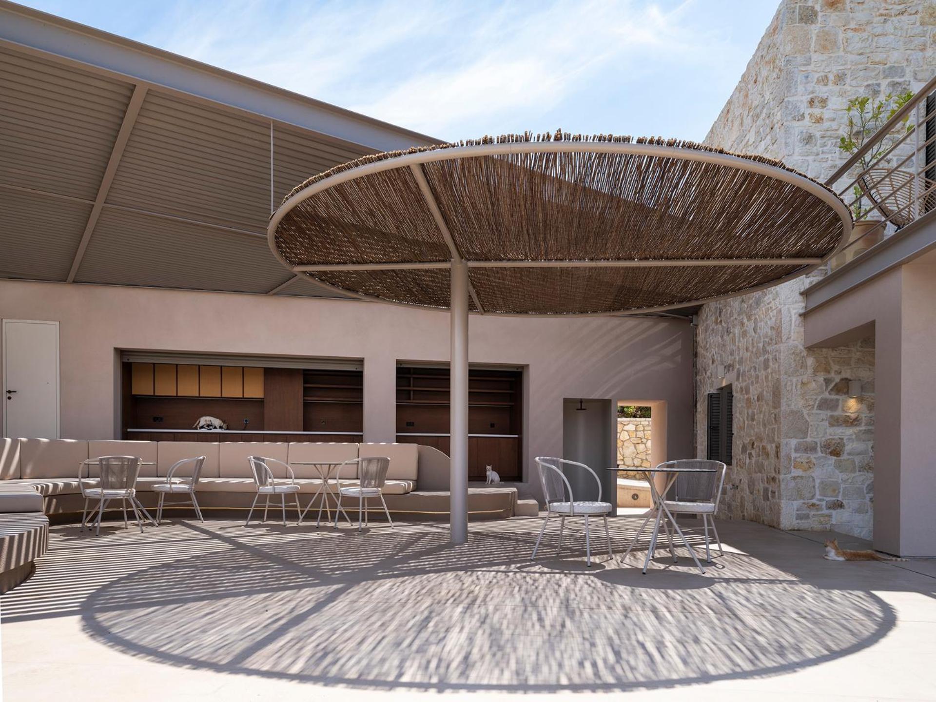 Amphitheatro Boutique Hotel Katomerion Exterior photo